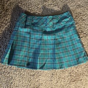 WILD FABLE- GREEN PLAID DESIGN TENNIS SKIRT